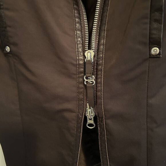 “RUDSAK Espresso Brown Leather Sleeve Coat XS – All Season Chic Moto Styling” - Picture 4 of 8